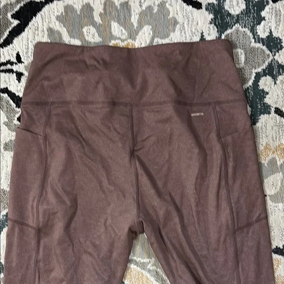 Mondetta Women's Leggings in Brown - Picture 2 of 3
